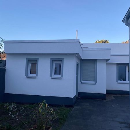 Neues Bungalow Fuer Bis Zu 4 Personen Oberhausen  Exterior photo