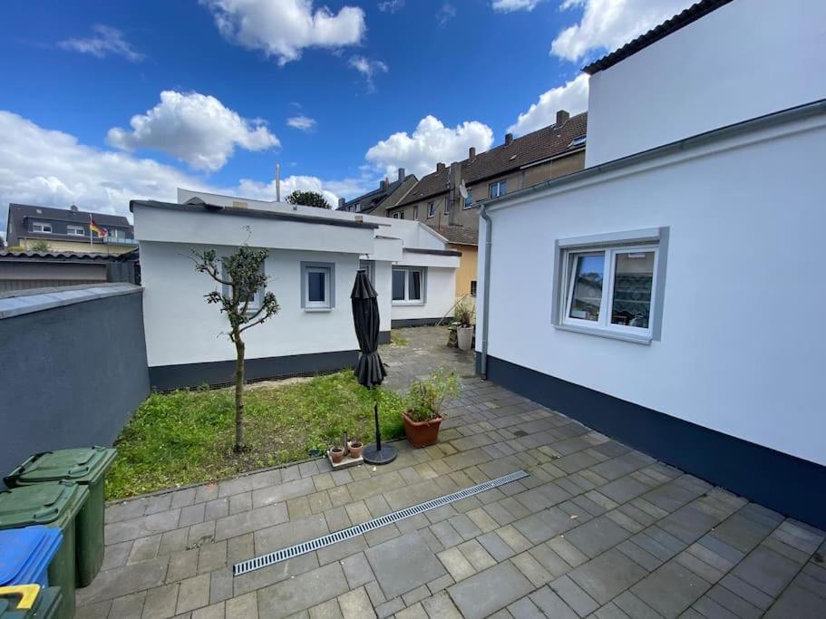 Neues Bungalow Fuer Bis Zu 4 Personen Oberhausen  Exterior photo