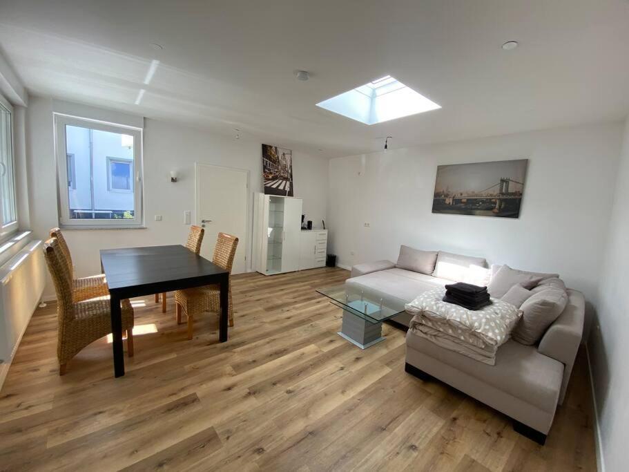 Neues Bungalow Fuer Bis Zu 4 Personen Oberhausen  Exterior photo